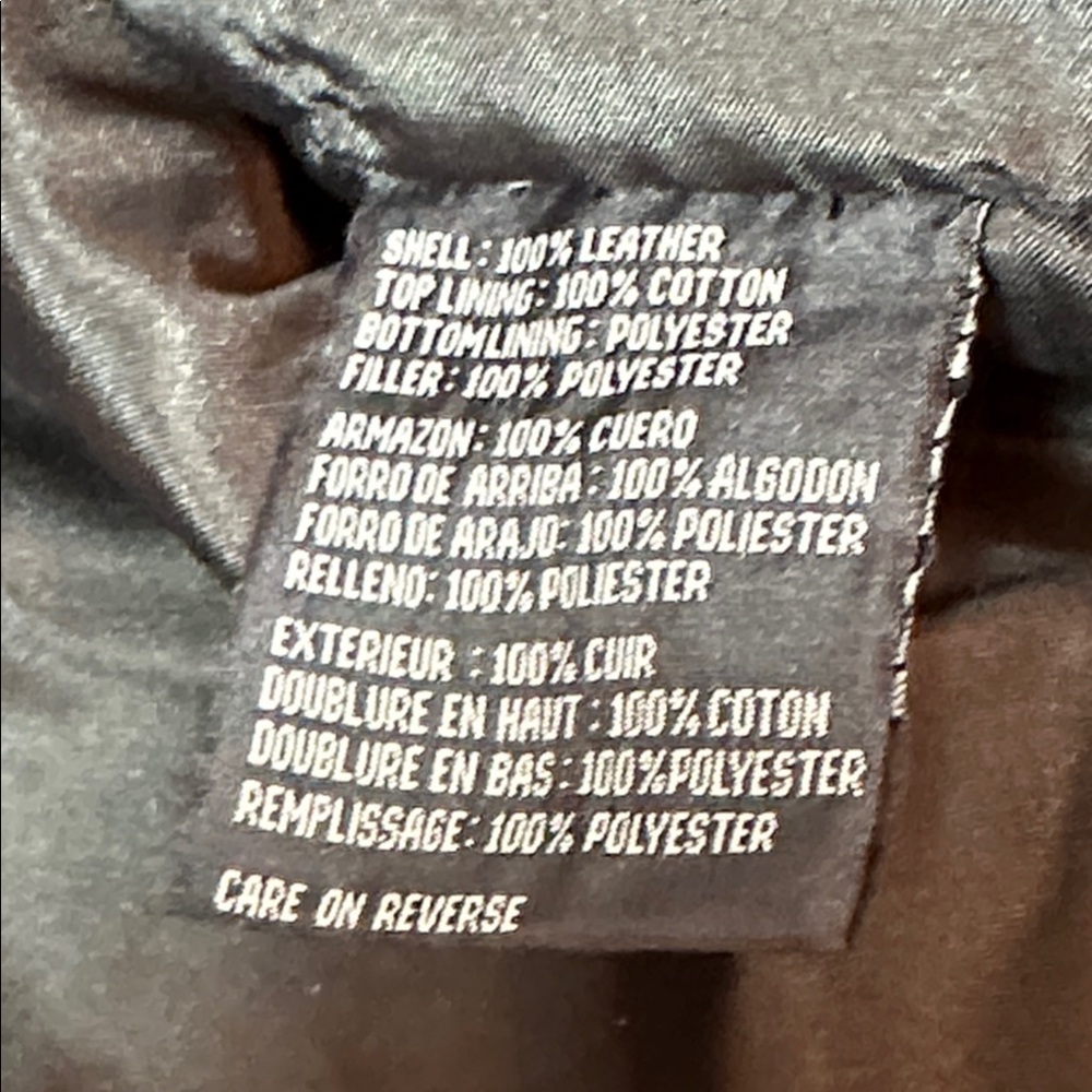 Colebrook Lined Signature Distressed Leather Coat & Scarf XL Like New - Picture 15 of 15